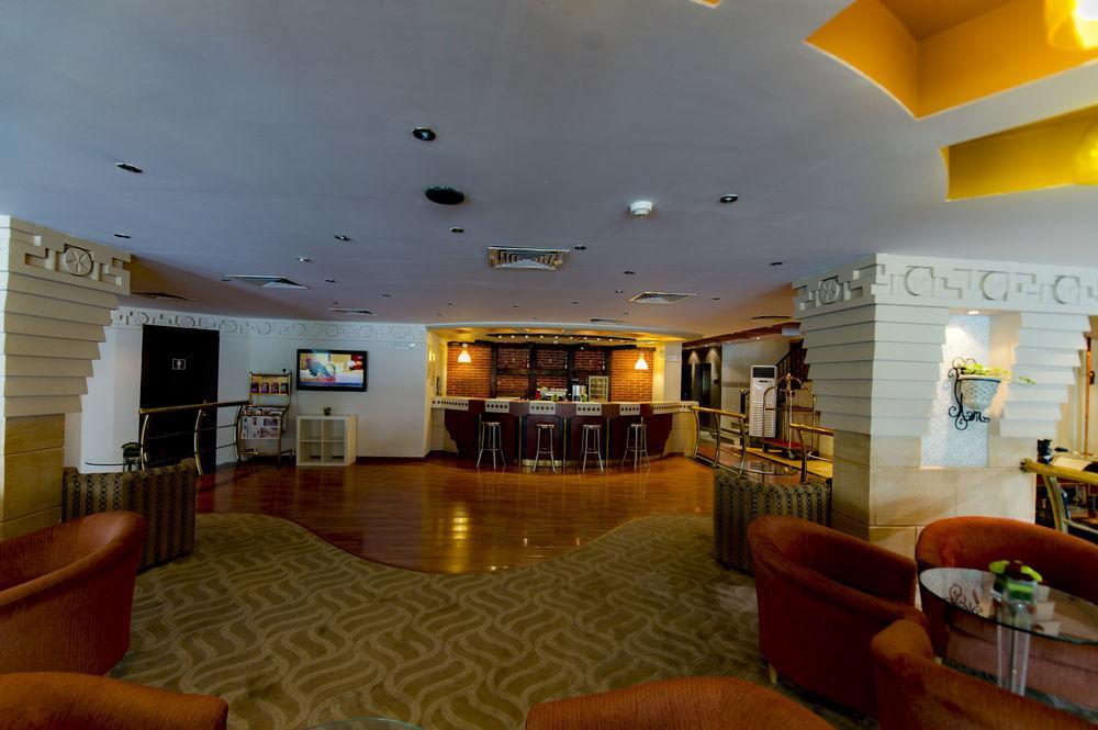Boudl Khurais 3*
